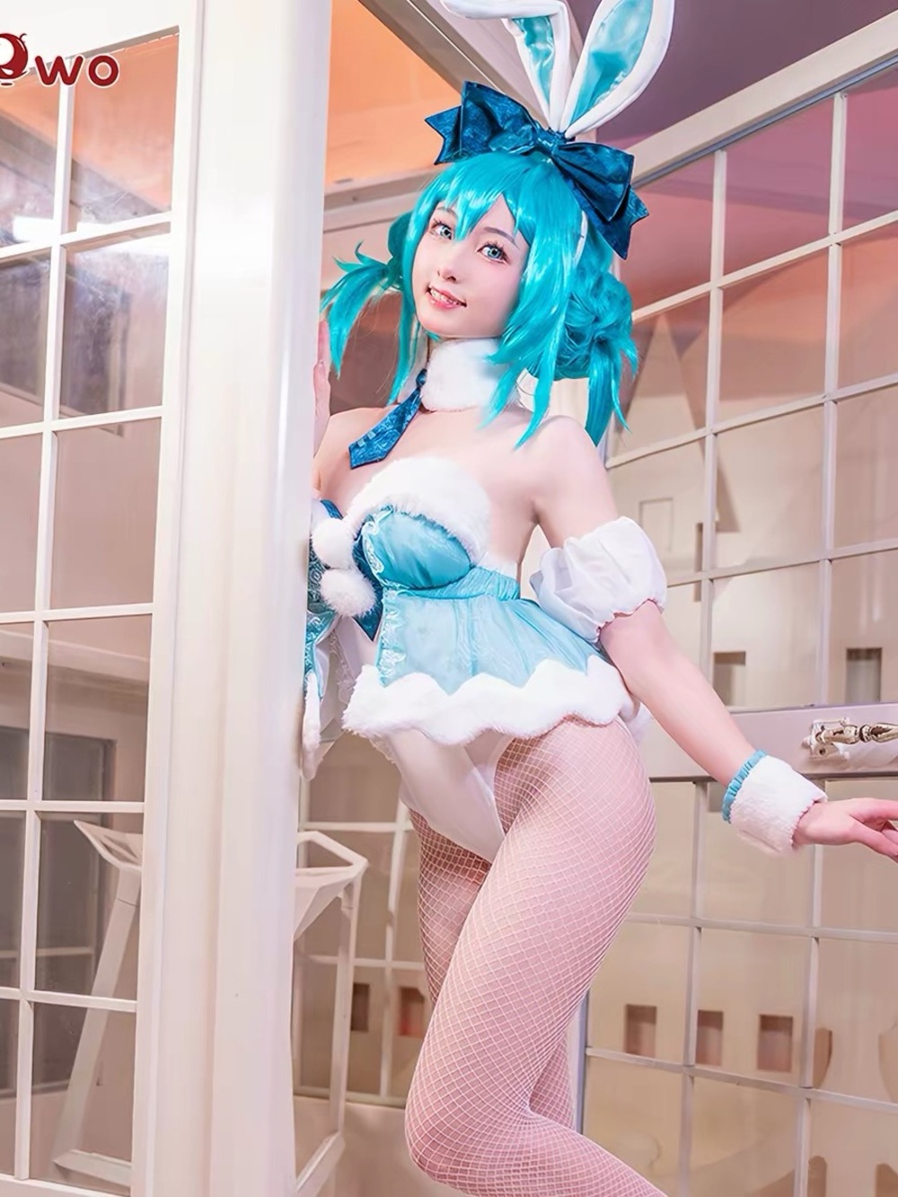 UWOWO Miku Cosplay Costume White Bunny Cute Bunnies